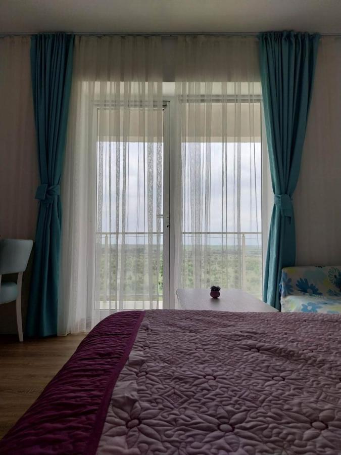 Blaxy Resort Stefi Cu Acces La Piscine Gratuit Douăzeci şi Trei August Екстериор снимка