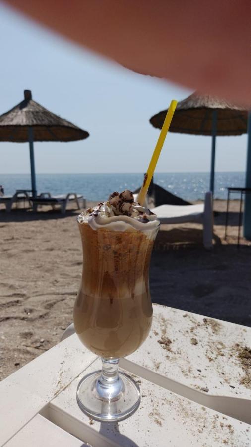 Blaxy Resort Stefi Cu Acces La Piscine Gratuit Douăzeci şi Trei August Екстериор снимка