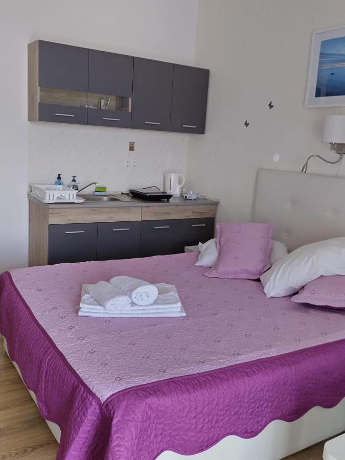 Blaxy Resort Stefi Cu Acces La Piscine Gratuit Douăzeci şi Trei August Екстериор снимка